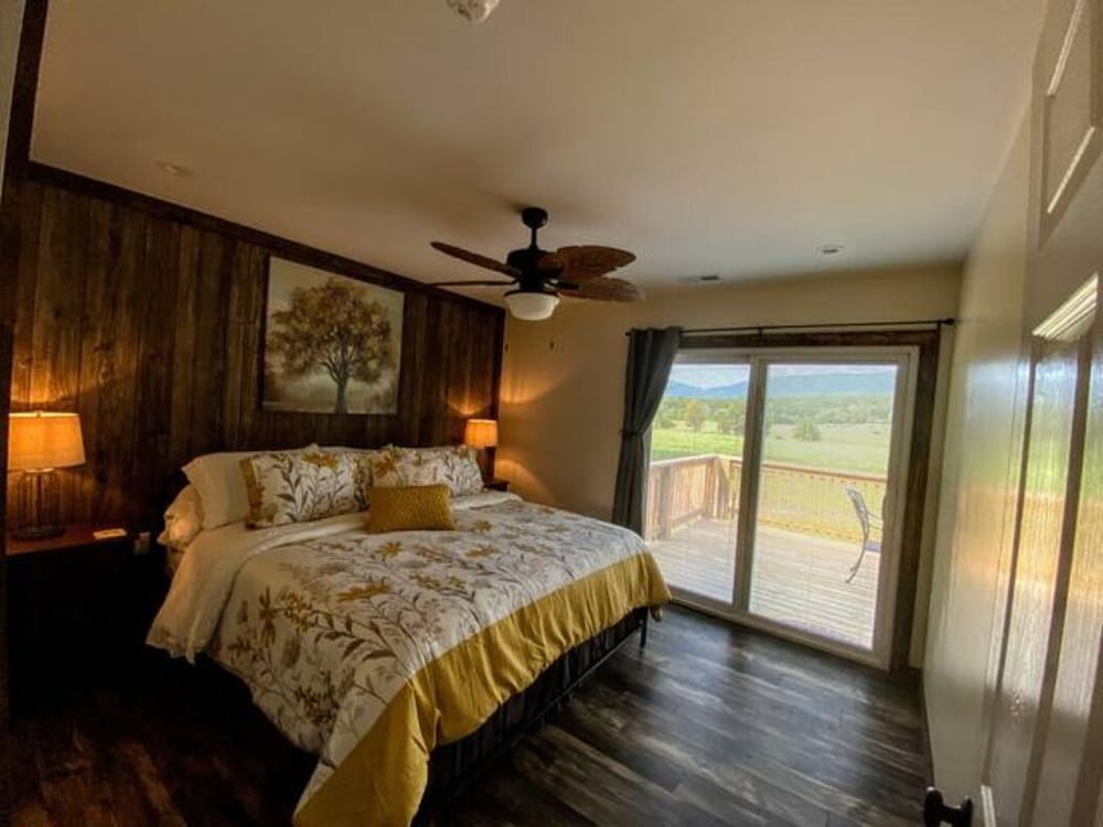 Holly Tree Retreat Located In Beautiful Luray, VA Page County Vrbo