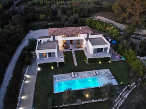 Exterior - Villa Contemporaine à Aix-en-provence Avec vue et Piscine XXL (Aix-en-Provence)