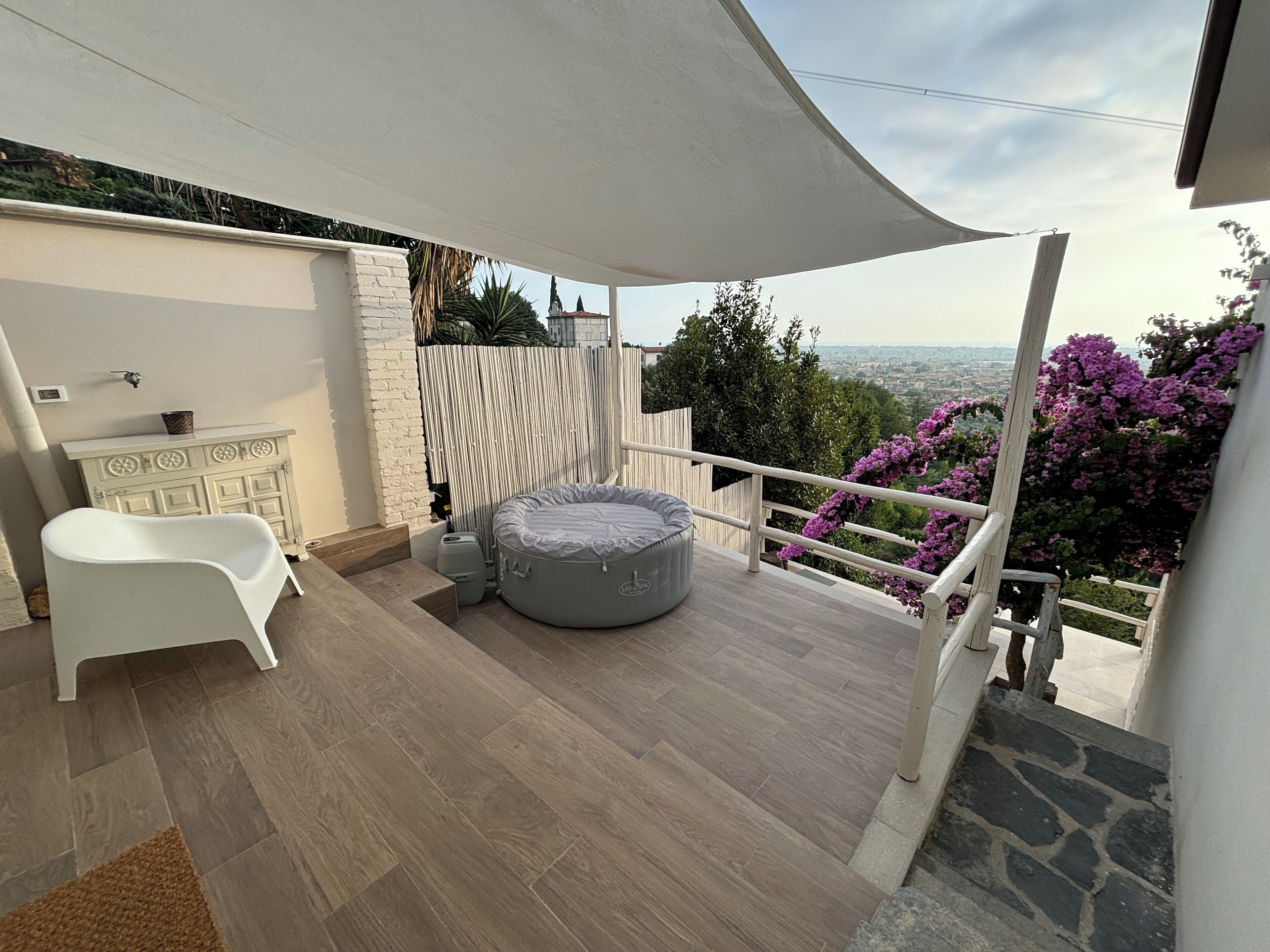 Apartamento panorámico, 1 habitación, mirando al mar | Terraza o patio