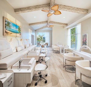 Massages - Margaritaville Beach Resort Fort Myers  (Fort Myers Beach)