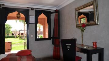 10 chambres, fer et planche Ă repasser, lit parapluie, Wi-Fi