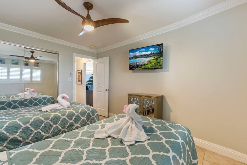 3 bedrooms, iron/ironing board, free WiFi, bed sheets