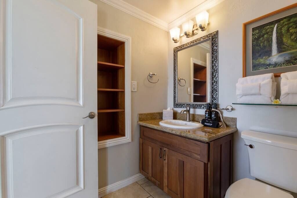 Bathtub, eco-friendly toiletries, hair dryer, towels