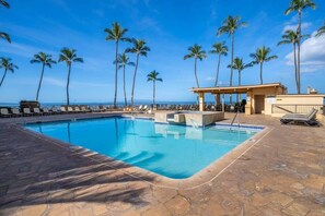 Outdoor pool - Updated Oceanfront condo, AC, 6 mile sandy beach (Kihei)