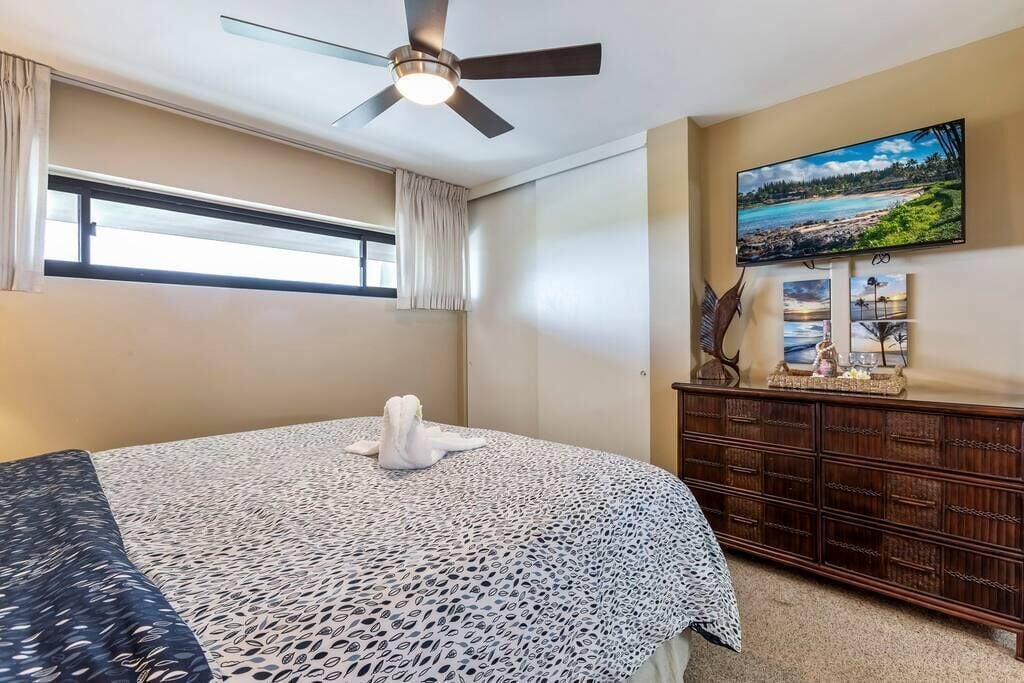 1 bedroom, in-room safe, iron/ironing board, free WiFi