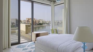 4 Schlafzimmer, Bügeleisen/Bügelbrett, kostenloses WLAN, Bettwäsche