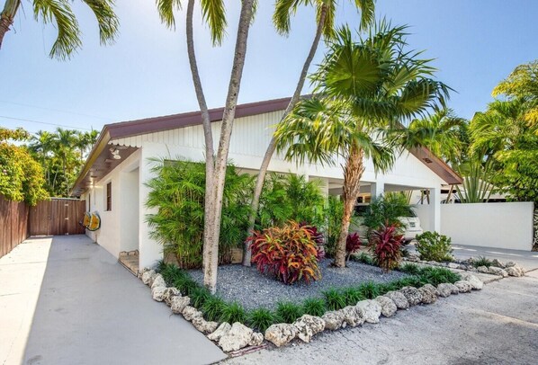 Property grounds - In the heart of Midtown (Key West)