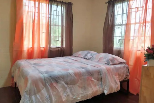 Queen size bed