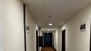 Interior entrance - Golden Key Hotel (Amman)