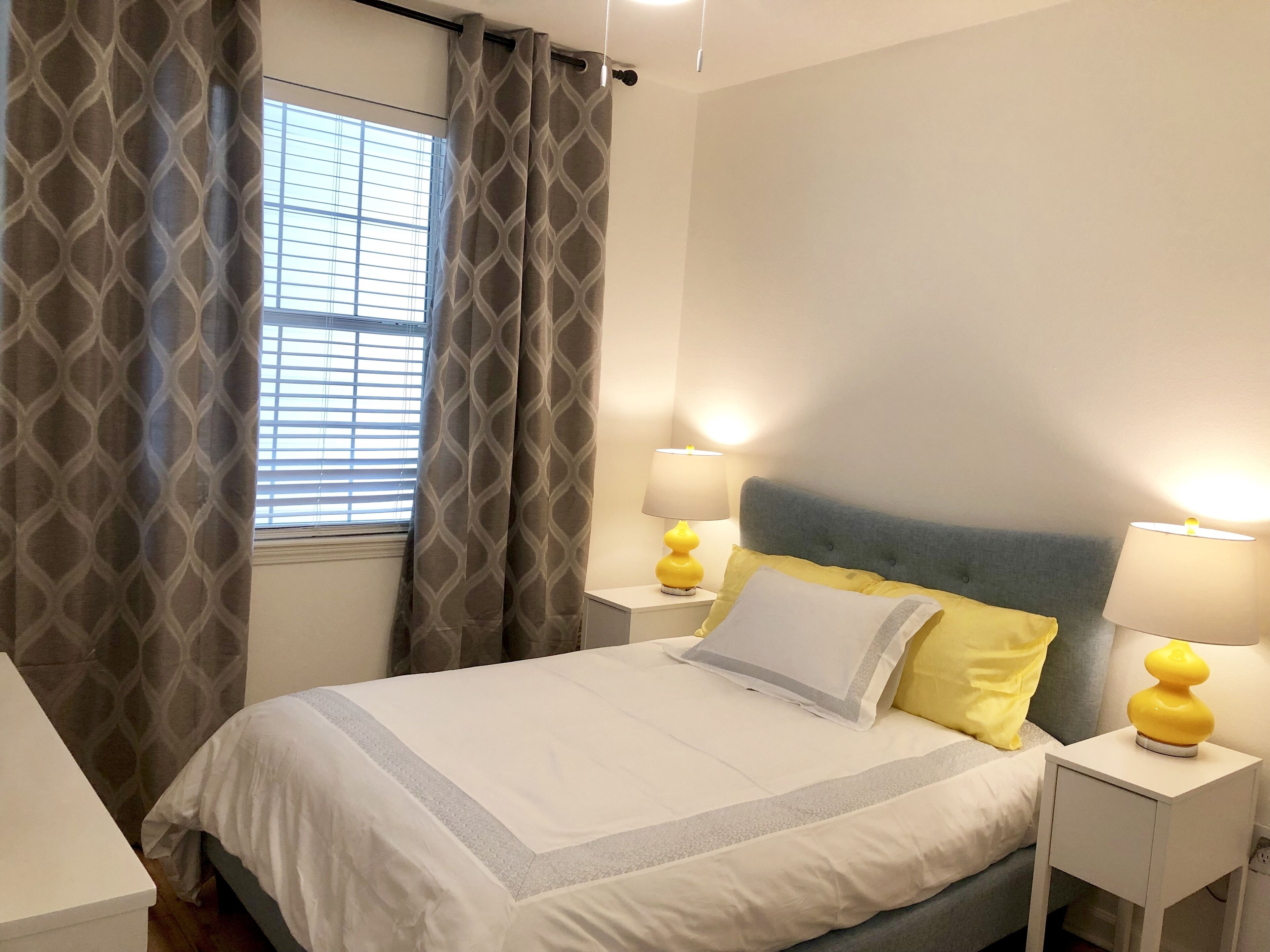 2 多间卧室、熨斗/熨衣板、WiFi、床单