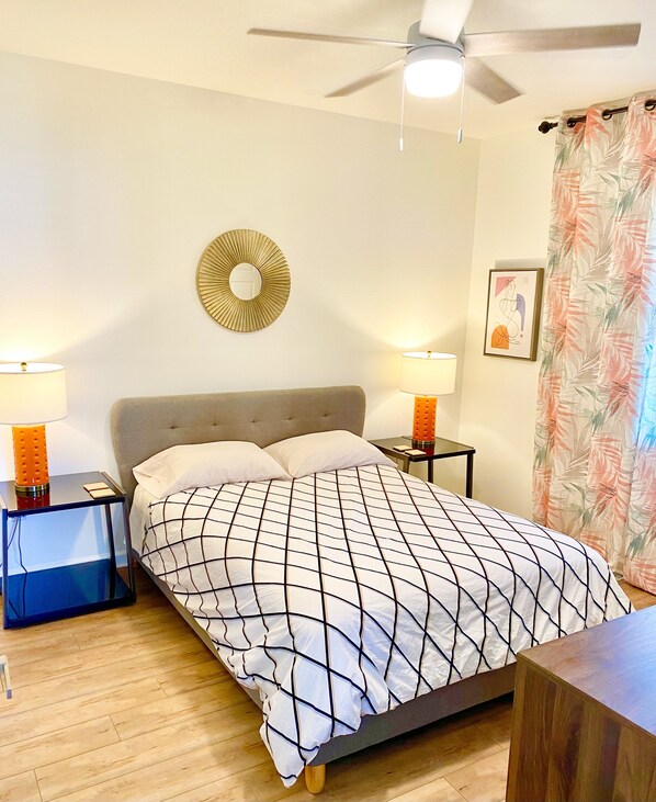 2 bedrooms, iron/ironing board, WiFi, bed sheets
