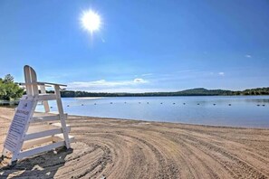 In Strandnähe, Liegestühle