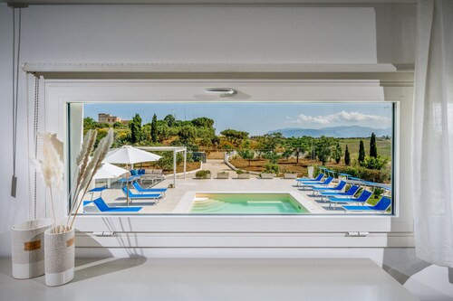 Villa Sikelia with private pool