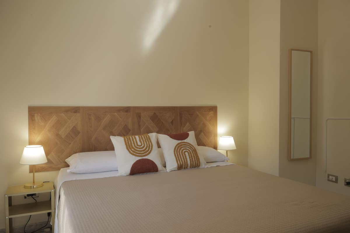 Chambre Double pour 1 personne, 1 lit double