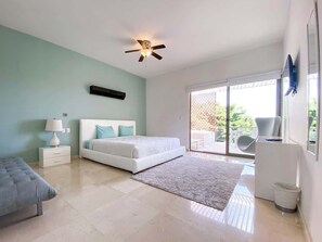 10 عدّة غرف نوم وواي فاي وملاءات أسرّة