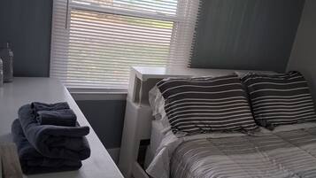 2 habitaciones y ropa de cama