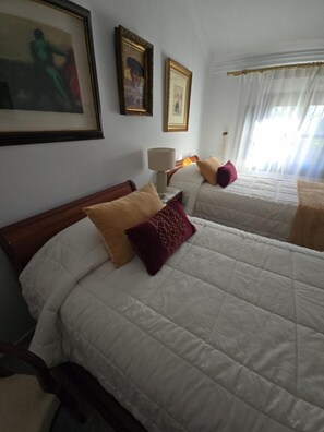 6 Schlafzimmer, WLAN, Bettwäsche