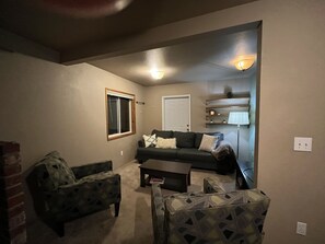 Eldstad, tv-spel och dvd-spelare