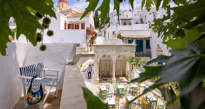 Platanos Cycladic House