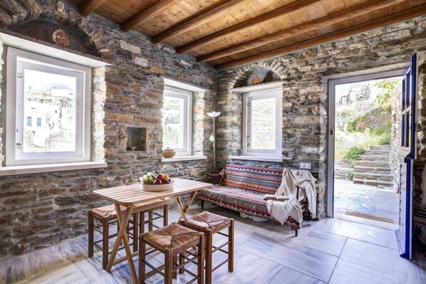 House, Smoking | 1 bedroom - Delphis the Artist s House (Tinos)