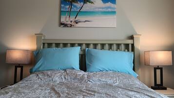 3 camere, una scrivania, ferro/asse da stiro, Wi-Fi gratuito