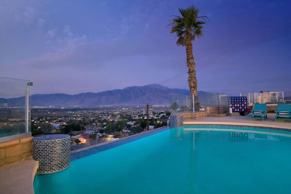 Pool - Skyline 12285 Skyline Dr DHS (Desert Hot Springs)