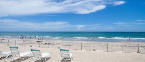 كراسي للتشمس