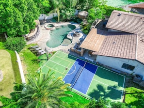 Sport court