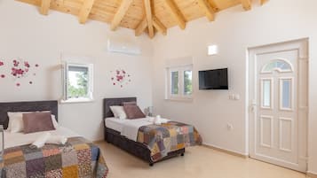 Internet, bed sheets