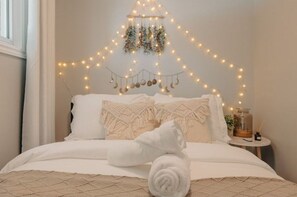 5 Schlafzimmer, Bügeleisen/Bügelbrett, Reisekinderbett, kostenloses WLAN