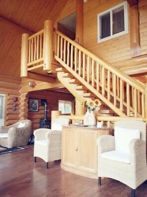 Interior - Edelweiss Local Escape - Sasquatch Mountain Resort (Agassiz)