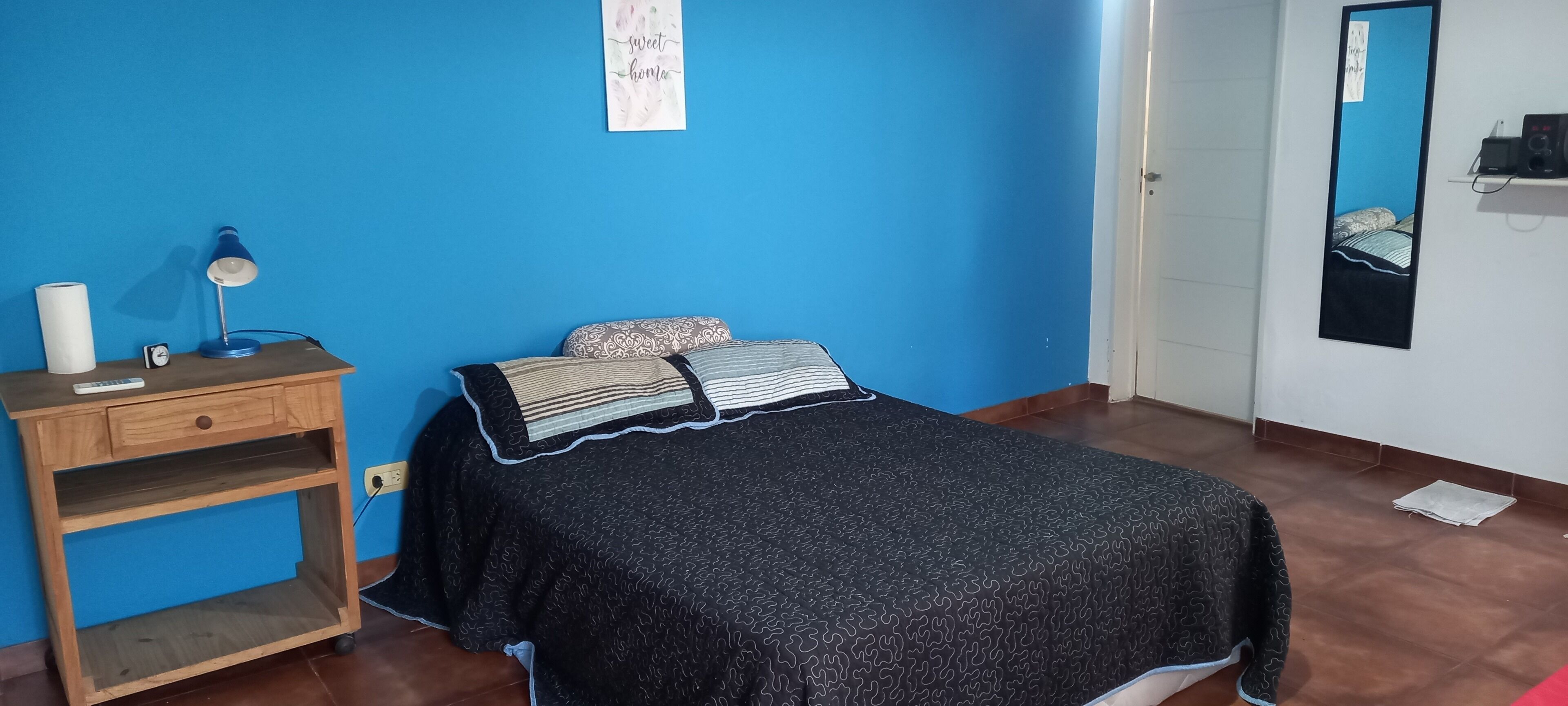 1 habitación, wifi y ropa de cama 