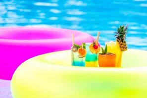 Food and drink - Hotel Komune Keramas Beach Resort - Resort Room (Bali)
