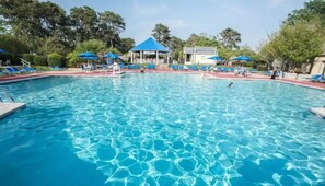 Indoor pool, outdoor pool - Ocean Edge Cape Cod 2 Bed 2 Bath, Golf & Free Resort Access - Brewster, MA (Brewster)