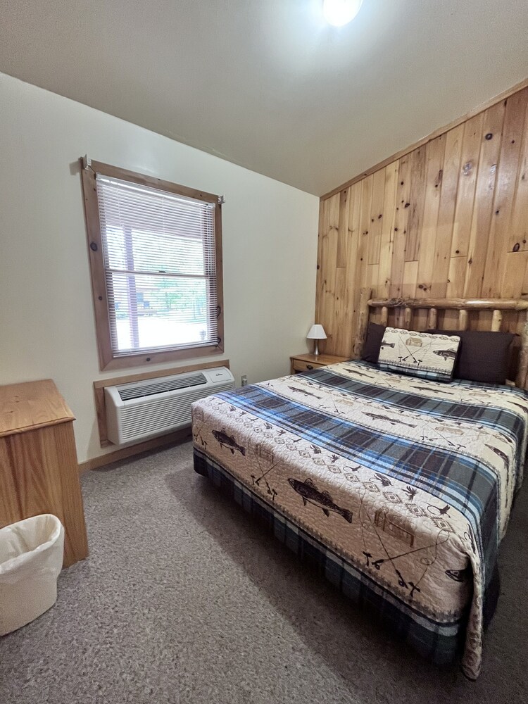Two Bedroom Cabin in the Heart of Manistee Forest 2 Wellston Vrbo