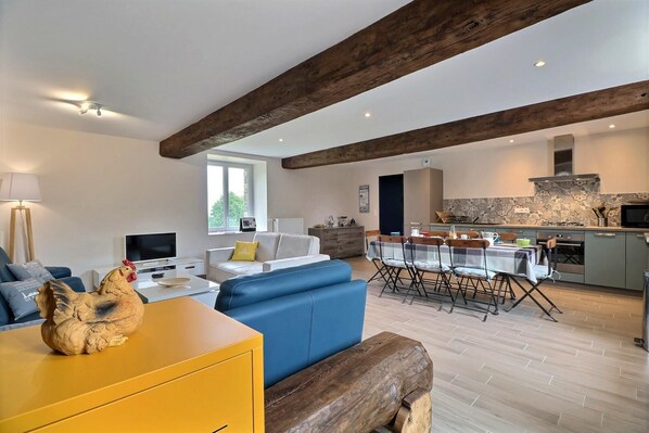 TV - La Basse Hairie - Saint M'herve (SAINT M'HERVE)