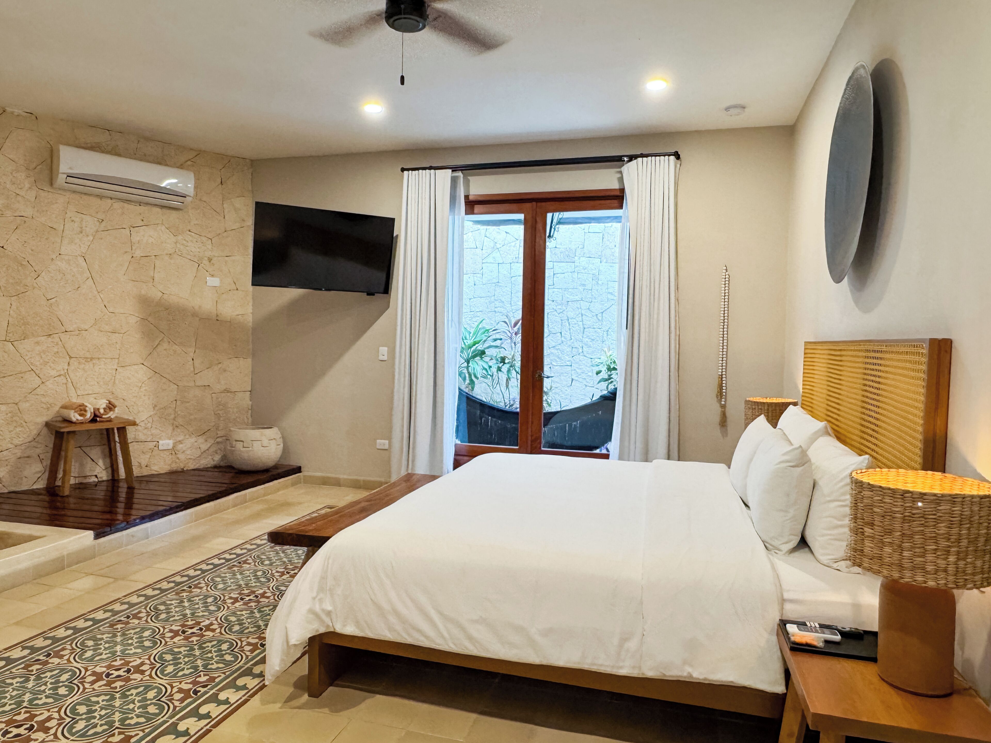 1 dormitorio, ropa de cama de alta calidad, edredones de plumas