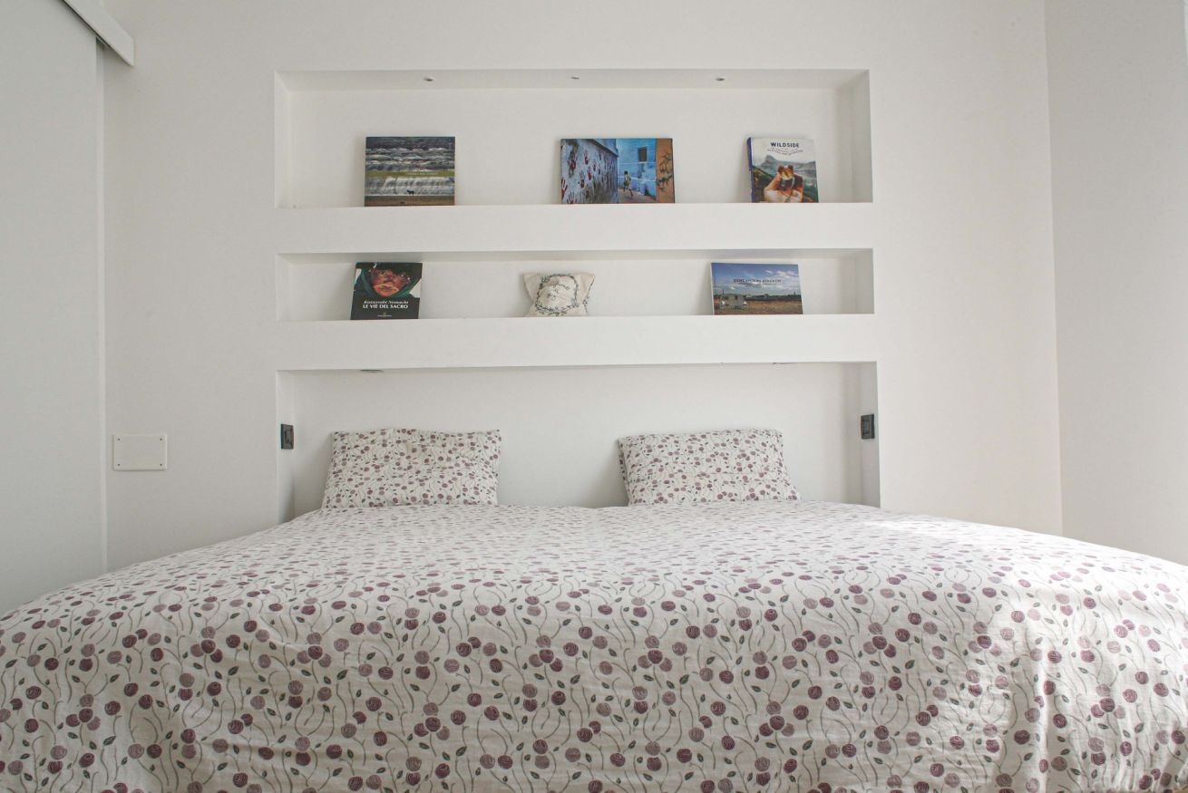 1 habitación, tabla de planchar con plancha y wifi 