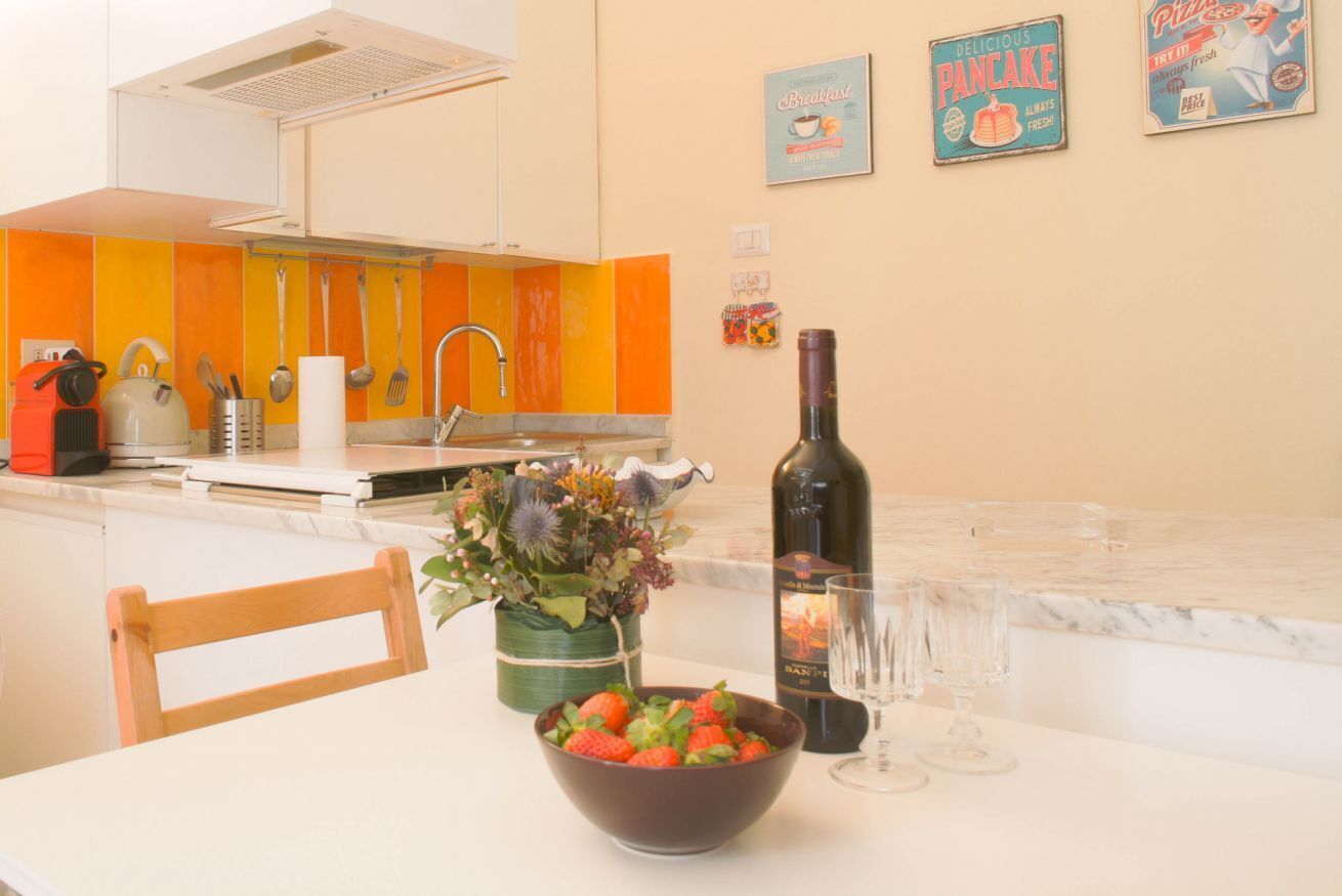 Forno, piano cottura, macchina per tè/caffè, pentole/stoviglie/utensili