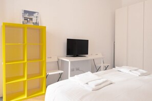 1 Schlafzimmer, BĂŒgeleisen/BĂŒgelbrett, WLAN, BettwĂ€sche