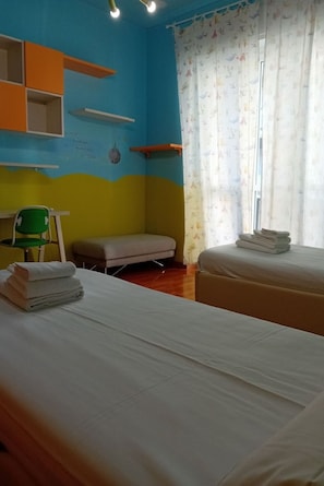 2 bedrooms, desk, iron/ironing board, WiFi - Stromboli, 22 – Elegante appartamento (Milano)
