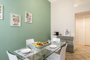 Dining - BnButler - Venini, 14 (Milano)