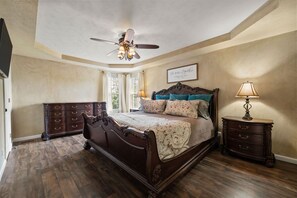 4 bedrooms, free WiFi, bed sheets