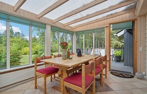 تناول الطعام