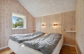3 bedrooms, free WiFi - Lovely home in Hemmet with WiFi (Hemmet)