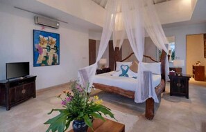 2 bedrooms