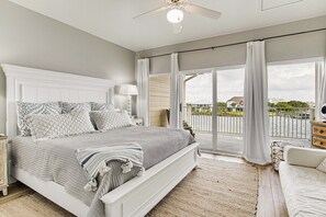 2 多间卧室、熨斗/熨衣板、免费 WiFi、床单