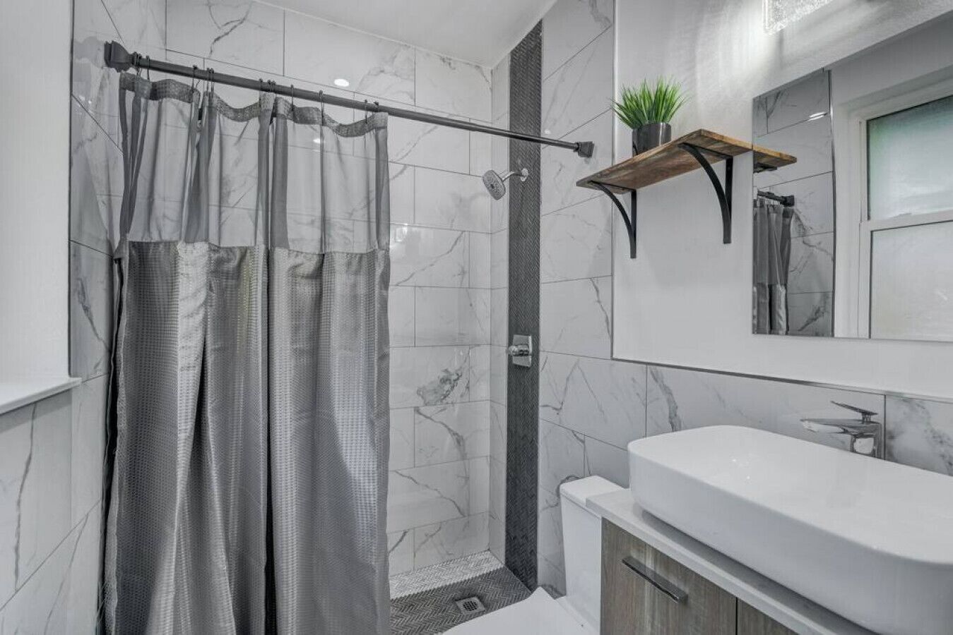 Hyde Park/ Bayshore Blvd Private Suite