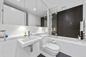 Hair dryer, towels - Modern 2BR Haven High Level & Stadium Views (Sydney Olympic Park)