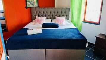 Romantic Room | Individually furnished, free WiFi, bed sheets
